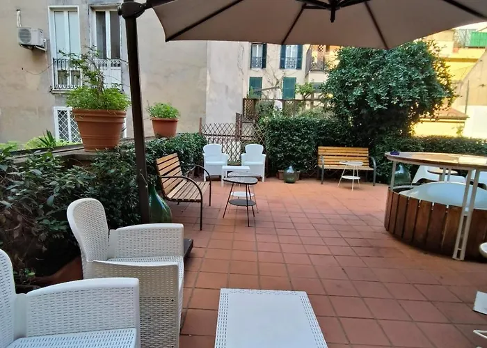 Trevi Contemporary Гостевой дом Рим