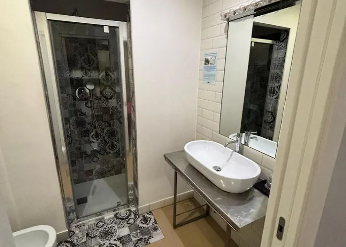 Trevi Contemporary Гостевой дом 4*