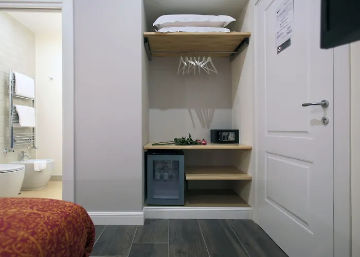 Гостевой дом Trevi Contemporary Рим