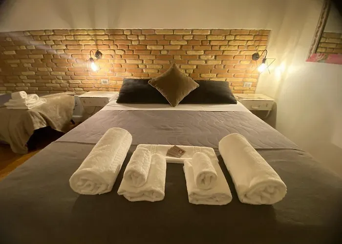 Trevi Contemporary 4*