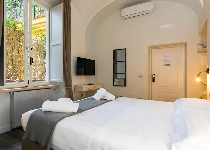 Trevi Contemporary
