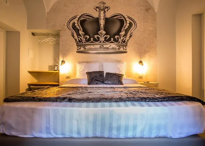Trevi Contemporary 4*