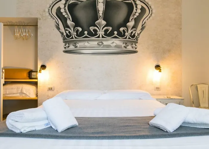 Гостевой дом Trevi Contemporary Рим